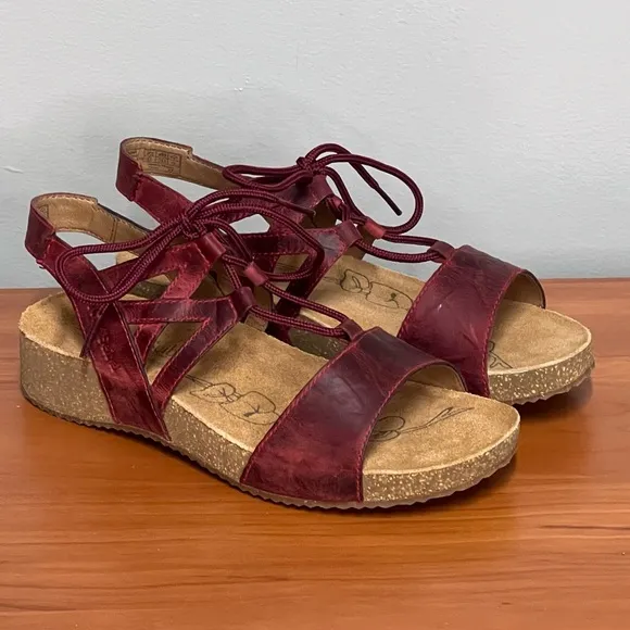 NEW Josef Seibel Tonga Burgundy Lace Up Tie Strap Sandals Size 37 US 6-6.5