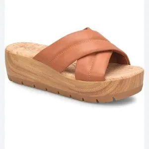 New KORKS Women's Faithe Brown Leather Platform comfortable high Cork size 9