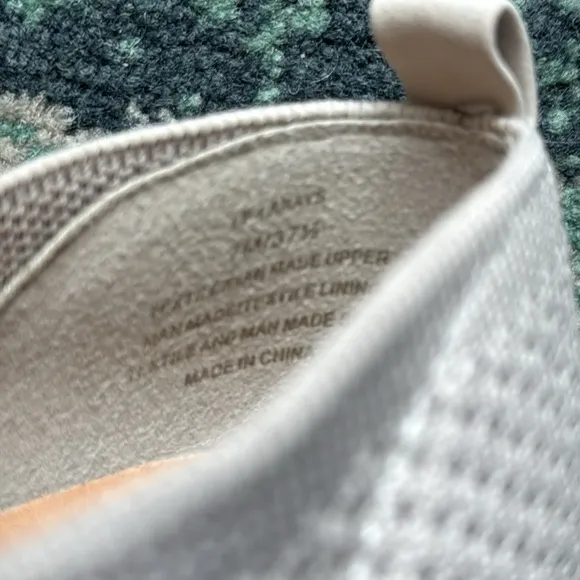 New! Lucky Brand Larays Slip On Knit Criss Cross Sneakers 8