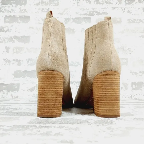 New Marc Fisher LTD Oshay Chelsea Suede Pointed Ankle Bootie Beige Boots  W369