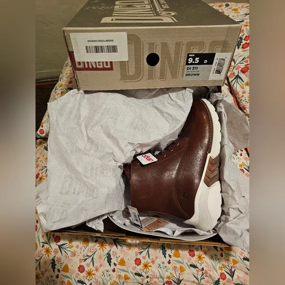 NEW Mens Brown Leather Boots