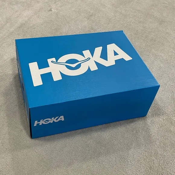 NEW Mens HOKA Ahari 7 Black Sneakers Size 10.5