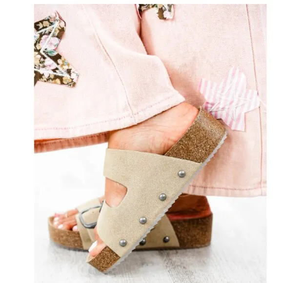 new MIA Qianna Double-Buckle Platform Sandals Slides 524 392