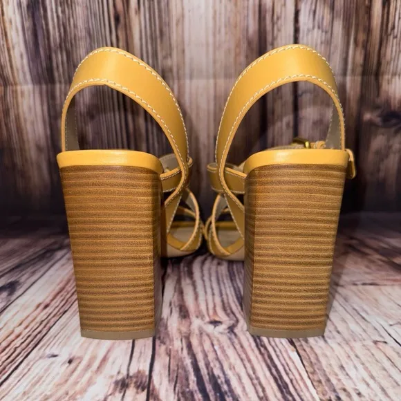 NEW! Michael Kors Collection Gladys Sandals
