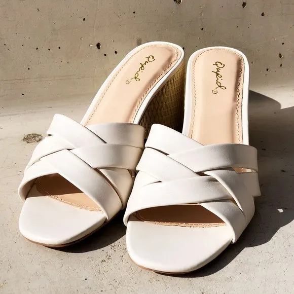 NEW Multi Crisscross Straps Natural Raffia Oval Block Heel Slip On Slide Sandals