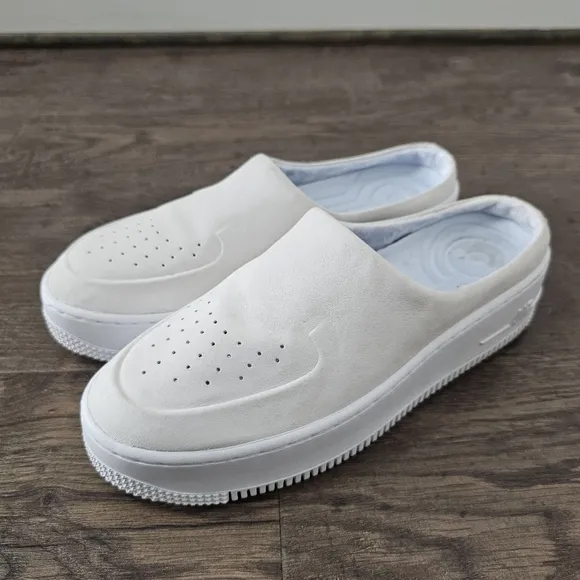 NEW Nike Womens Air Force 1 Lover XX Leather Mules Slides