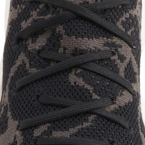 NEW Sorel Explorer Blitz Stride Lace-Up Sneakers Women’s  297S0