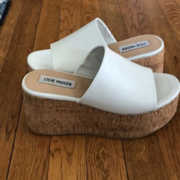 NEW Steve Madden Desiree white leather summer cork wedge platform slides size 7