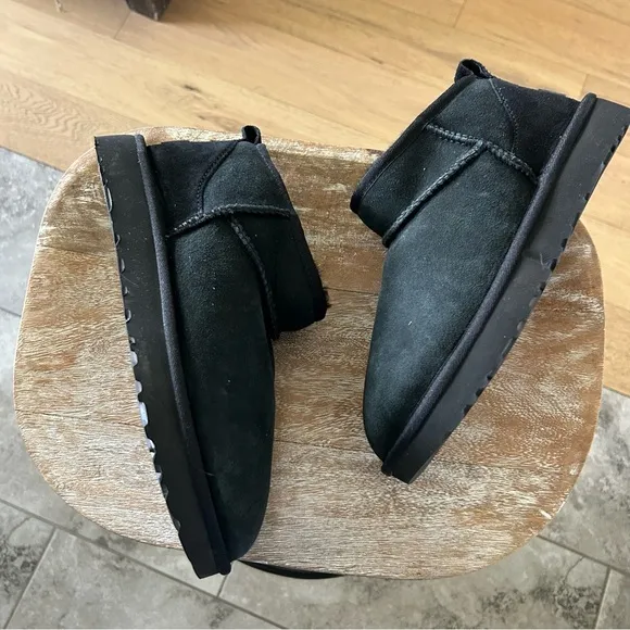New Ugg Classic Ultra Mini Boots Black