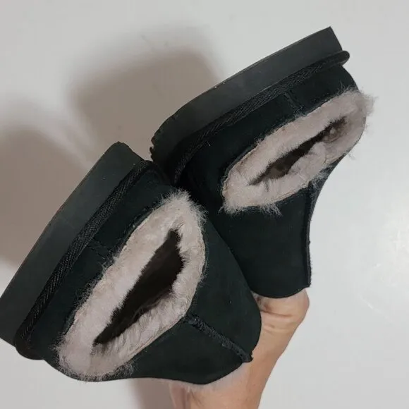 NEW UGG Greenport Genuine Shearling Slide Sandal Black Womens 9 Suede Cozy