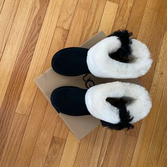 NEW UGG UGG CLASSIC MINI WISP SHEEPSKIN CUFF BLACK BOOTs  Size 7 w/box