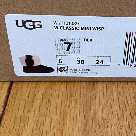 NEW UGG UGG CLASSIC MINI WISP SHEEPSKIN CUFF BLACK BOOTs  Size 7 w/box