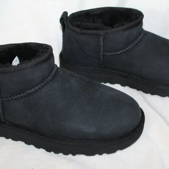NEW UGG WOMEN'S ULTRA MINI SUEDE SHEARLING LINED‎ BOOTS BLACK