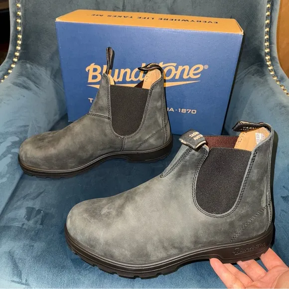 New US Size 9 Blundstone Chelsea Boots Style #587 rustic black