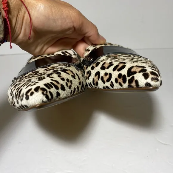 New Vis-a-Vis Leopard Print Fur Black/Cream Flats Size 10