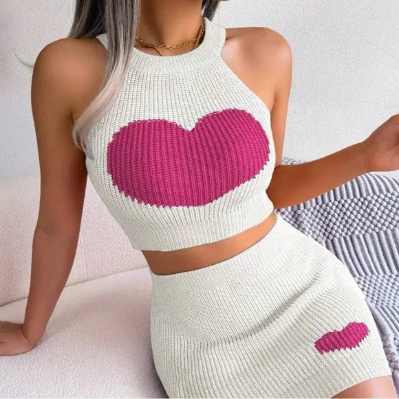 NEW White and Pink Heart Knit Two Piece Mini Skirt Set size Medium