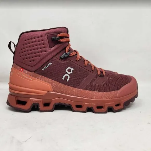New women's 9.5 ON Cloudrock 2 Waterproof hiking boots Beet / Auburn