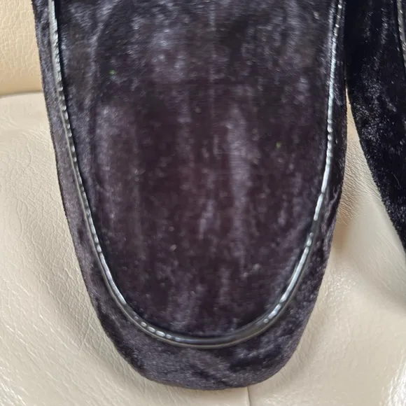 New‼️‼️Donald J Pliner Haven Velvet Flat Loafers Slip On Black Womens Size 10
