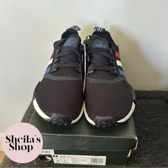 NIB adidas NMD R1 Black Tri-Color Sneakers Size M 5.5 / W 6.5
