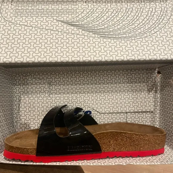 NIB Birkenstock Ibiza Patent Black, Red Sole Sandals, Womens 11 Mens 9, Narrow
