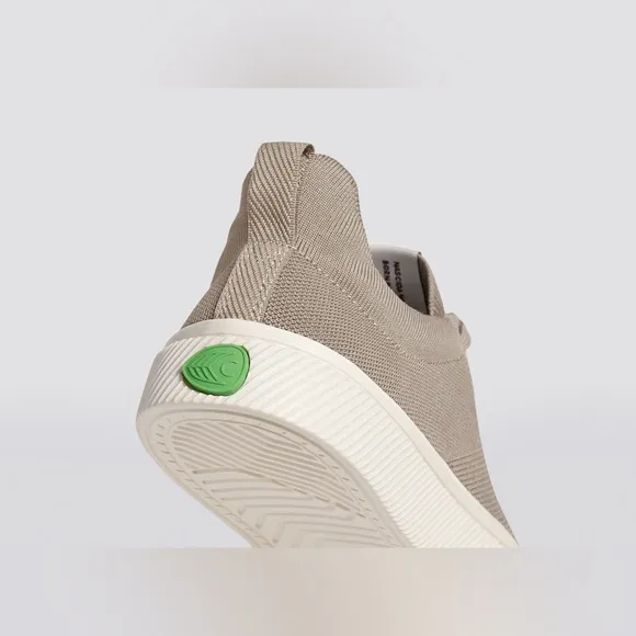 NIB CARIUMA IBI Low Sand knit sneakers