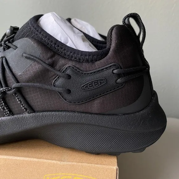 NIB KEEN UNEEK SNK Cord Knit Sneakers Men's Size 12 Black Casual Shoe