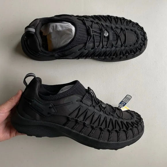 NIB KEEN UNEEK SNK Cord Knit Sneakers Men's Size 12 Black Casual Shoe