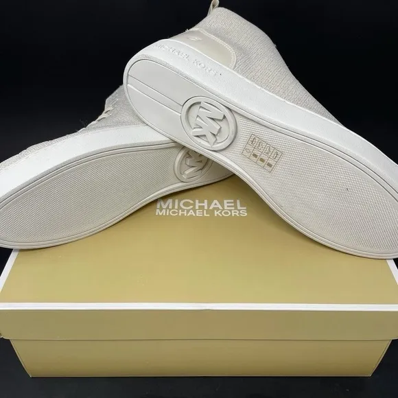 NIB Michael Kors Edie Knit Lace Up High Top Sneakers in Light Cream