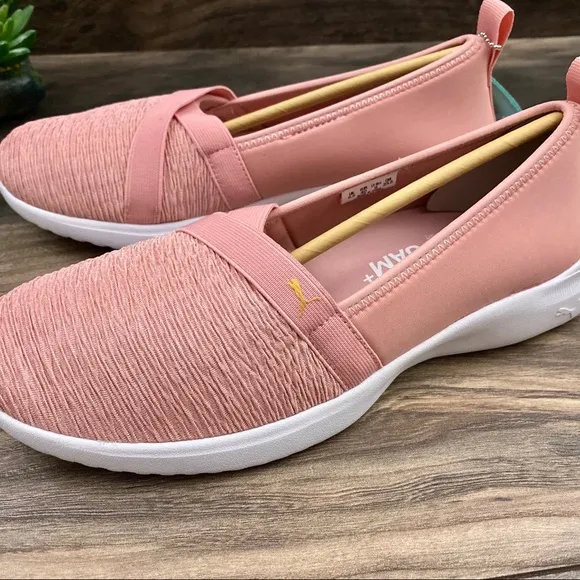 NIB Puma Adelina SoftFoam Slip On Sneaker 9