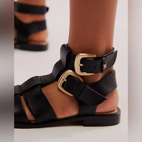 ▪️NIB Sam Edelman Dawn Fisher Flat Sandals in Black