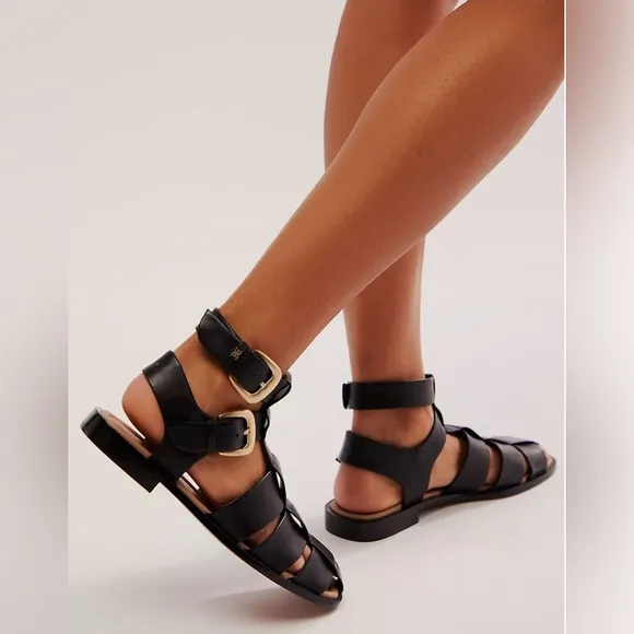 ▪️NIB Sam Edelman Dawn Fisher Flat Sandals in Black