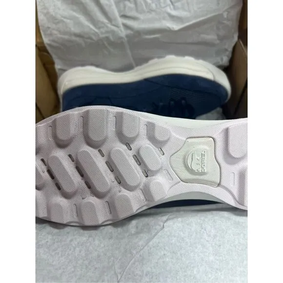 NIB SOREL Women's ONA 503 knit mid sneakers 9.5