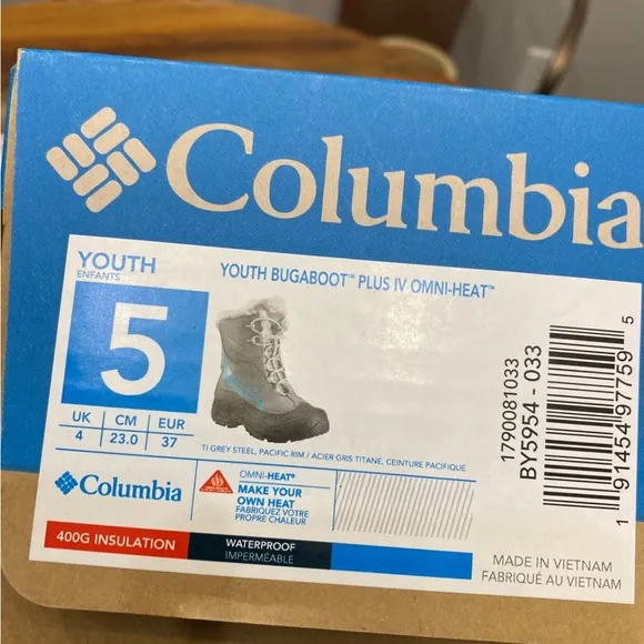 NIB Youth Columbia Bugaboot Plus Snow Boots