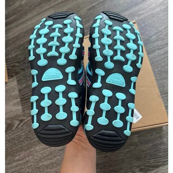 NIB Youth Kamik Crab Sandals In Navy/Teal Size 5