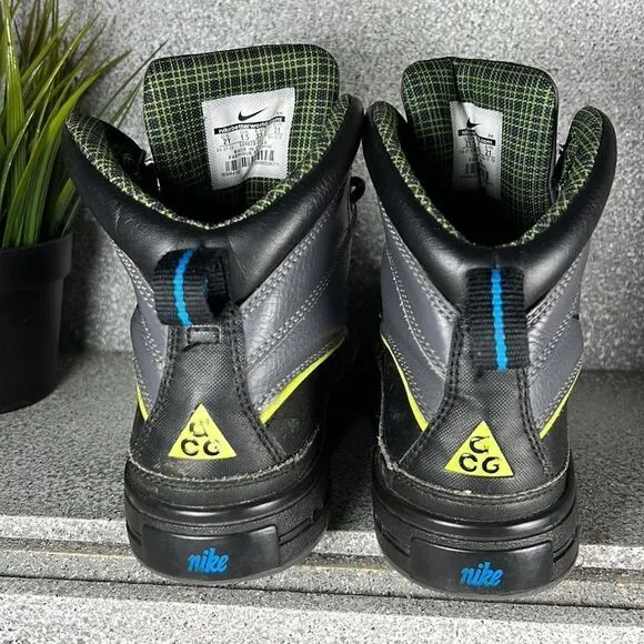 Nike ACG Woodside 2 High Leather Boots Shoes Size 2