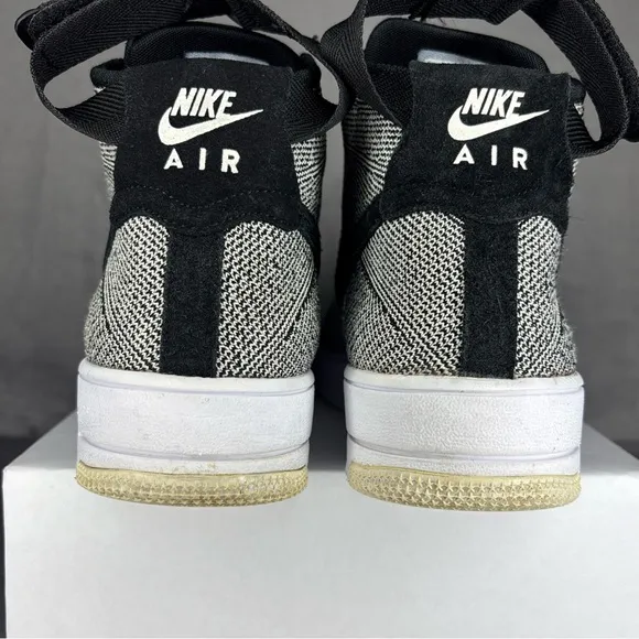 🔥🔥🔥Nike Af1 Ultra Flyknit Mid Size: 10.5🔥🔥🔥