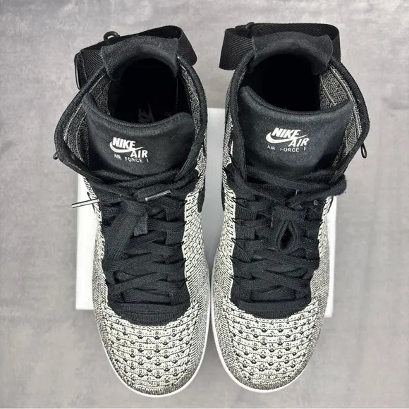 🔥🔥🔥Nike Af1 Ultra Flyknit Mid Size: 10.5🔥🔥🔥