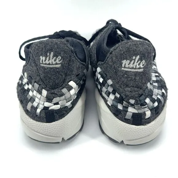 Nike Air Footscape Woven Chukka Mens Size US 9.5 EU 43 Black Grey Knit Sneakers