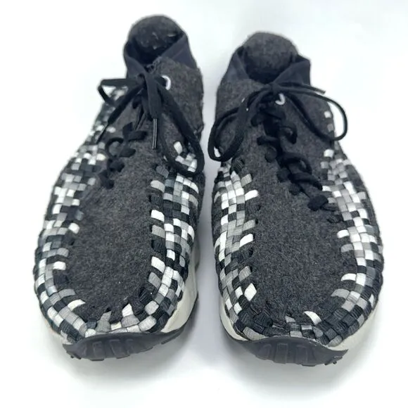 Nike Air Footscape Woven Chukka Mens Size US 9.5 EU 43 Black Grey Knit Sneakers