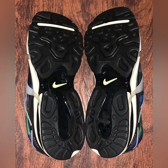 Nike air max size 13 running sneakers