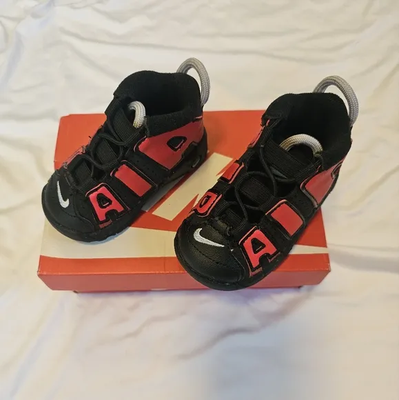 Nike Air More Uptempo (TD) 4C Black/University Red. NIB