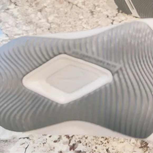 Nike Binzies Boots/ Shoes
