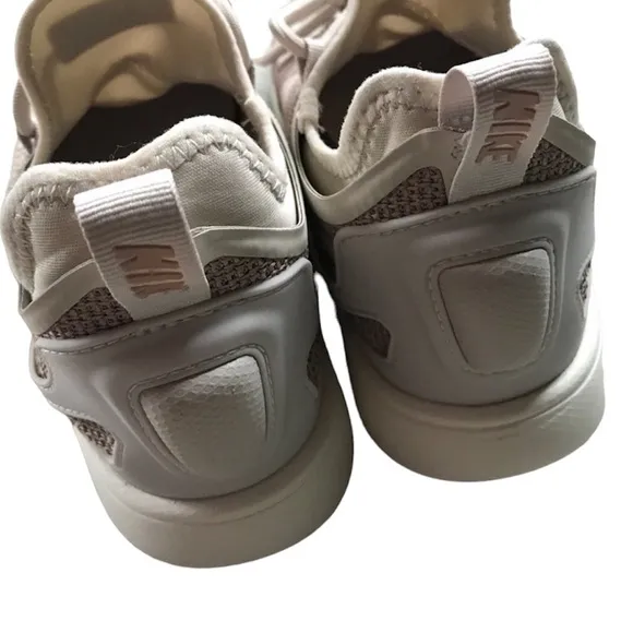 Nike Duel Racer sneakers