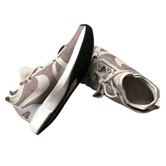 Nike Duel Racer sneakers