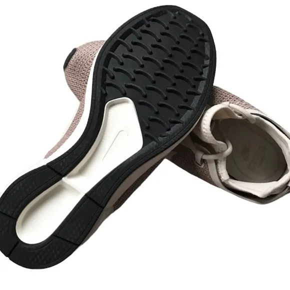 Nike Duel Racer sneakers