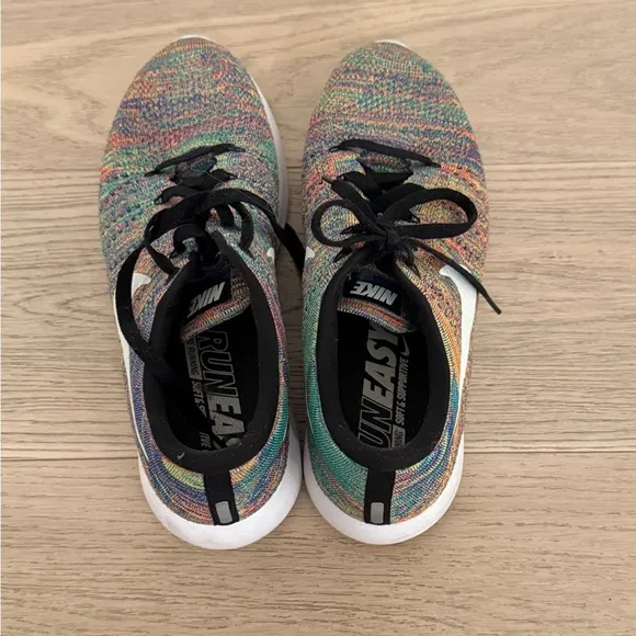 Nike Fly Knit   sneaker