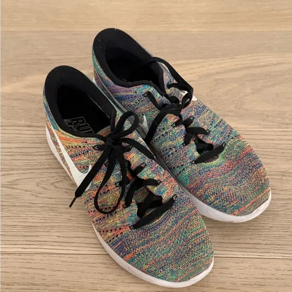 Nike Fly Knit   sneaker