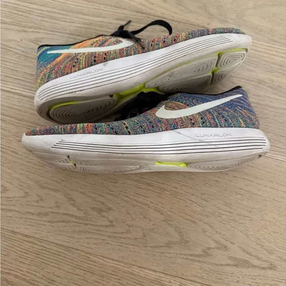 Nike Fly Knit   sneaker