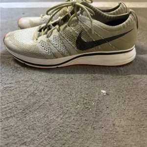 Nike Flyknit Racer Olive Black Sneakers