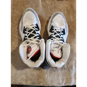 Nike Kyrie Infinity Men's 10.5 Black White And Red